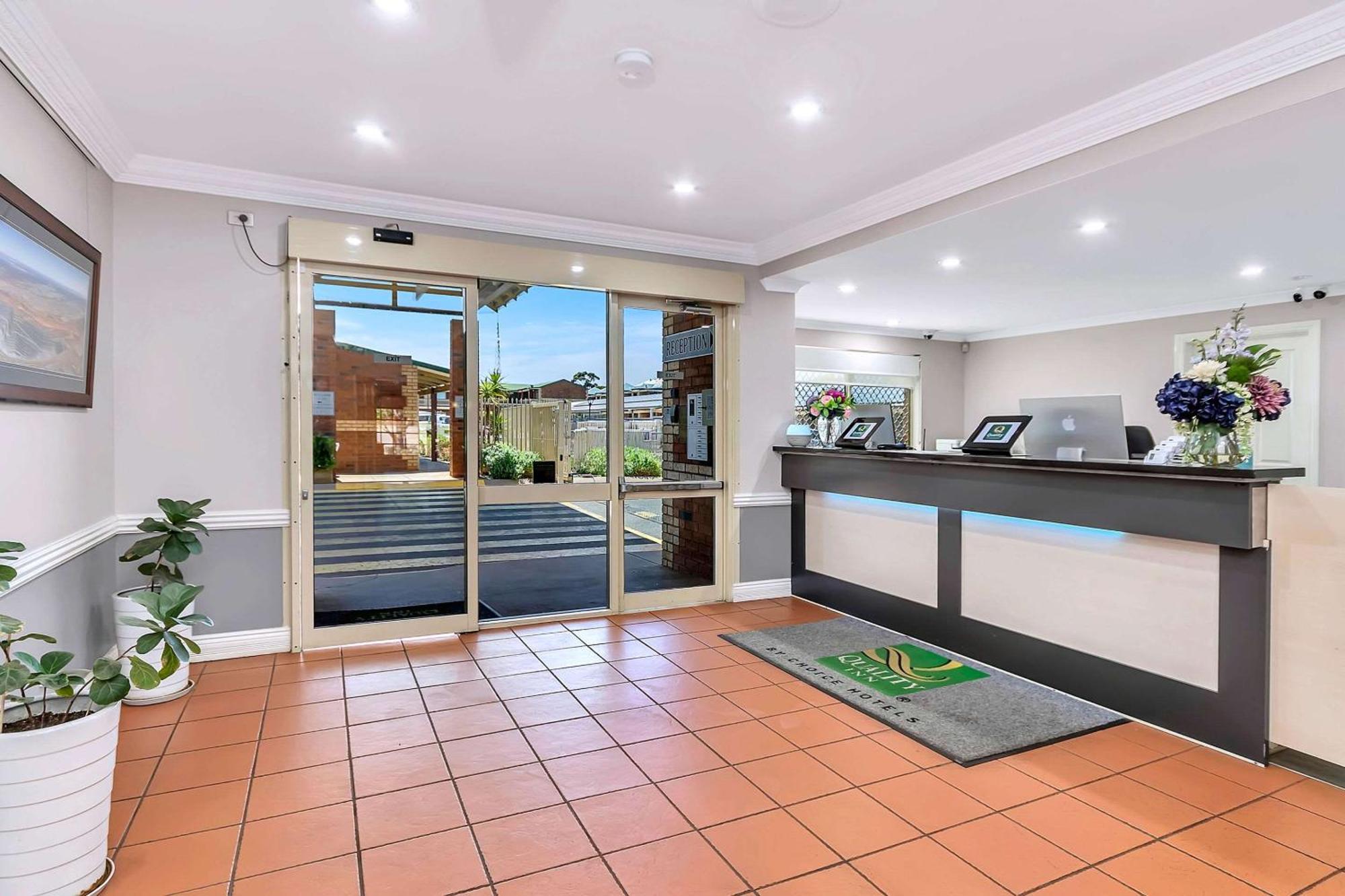 Quality Inn Railway Motel Kalgoorlie Exterior foto